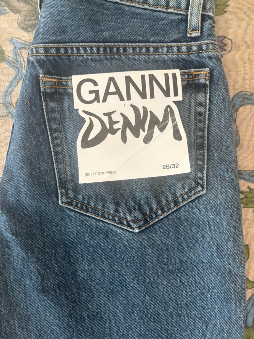 Ganni Betzy cropped jeans